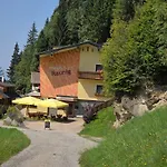 Restaurant Raunig Szálloda Bad Kleinkirchheim