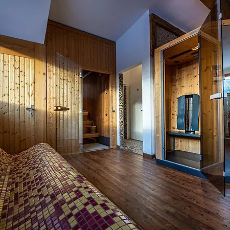 Otel Raunig 3*