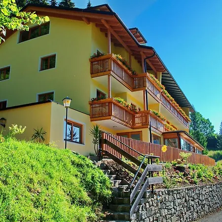 Raunig Szálloda Bad Kleinkirchheim
