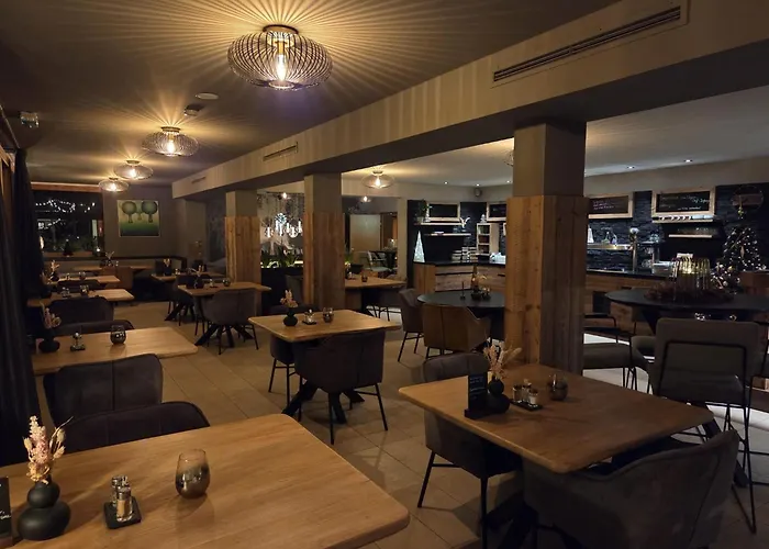 Restaurant Raunig Готель Бад-Кляйнкірхгайм